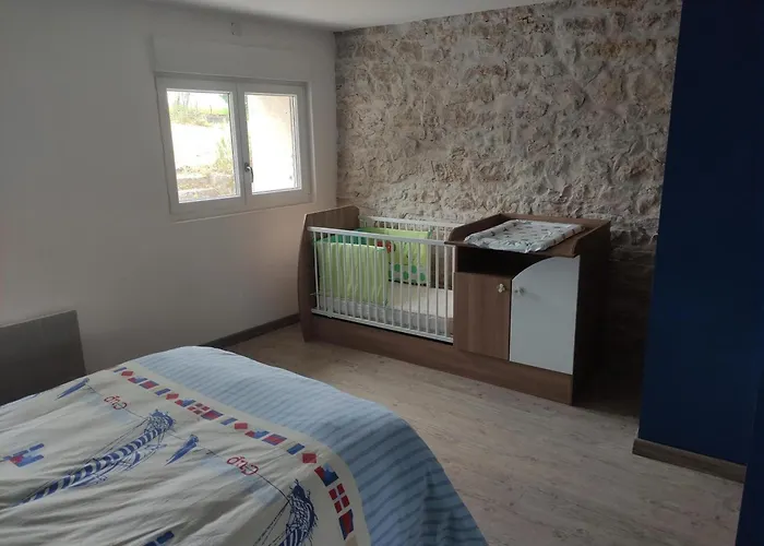 Maison Proche Gare 纳沙托